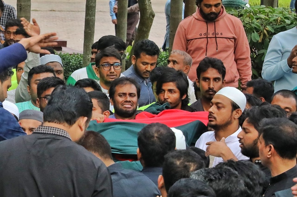 Carrying Body with Flag